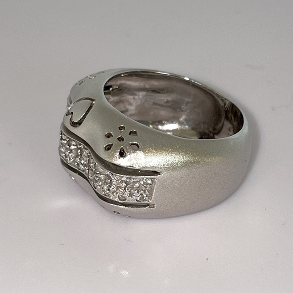 Solid Heavy Real 14K REAL White Gold Modern Hearts Flowers Bold Ring - Picture 16 of 17